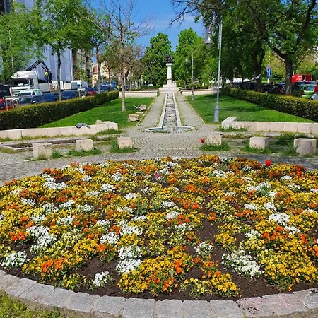 Bösix Lägenhet Budapest